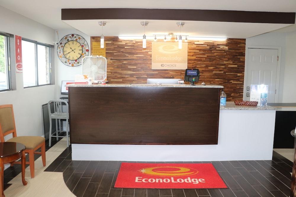 Red Roof Inn Walton - Richwood Εξωτερικό φωτογραφία