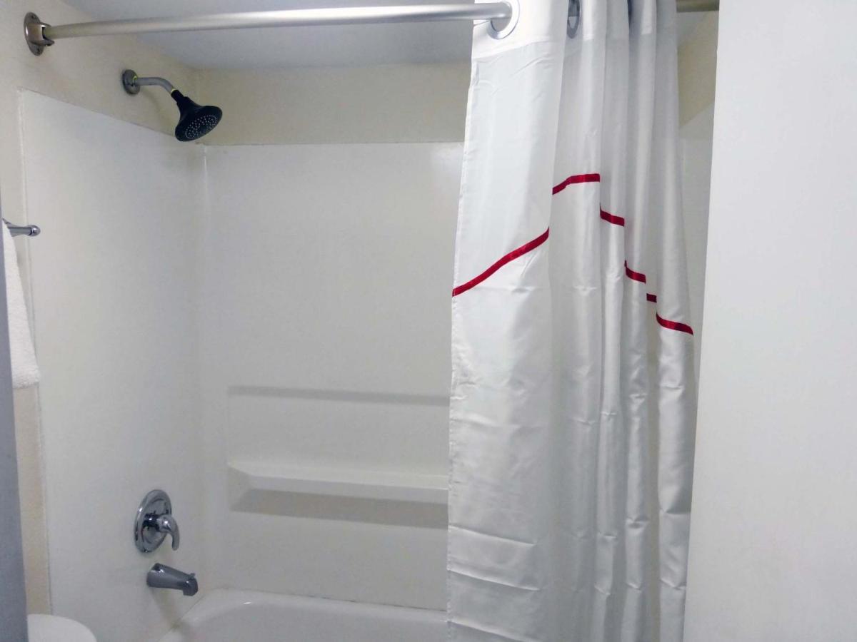 Red Roof Inn Walton - Richwood Εξωτερικό φωτογραφία