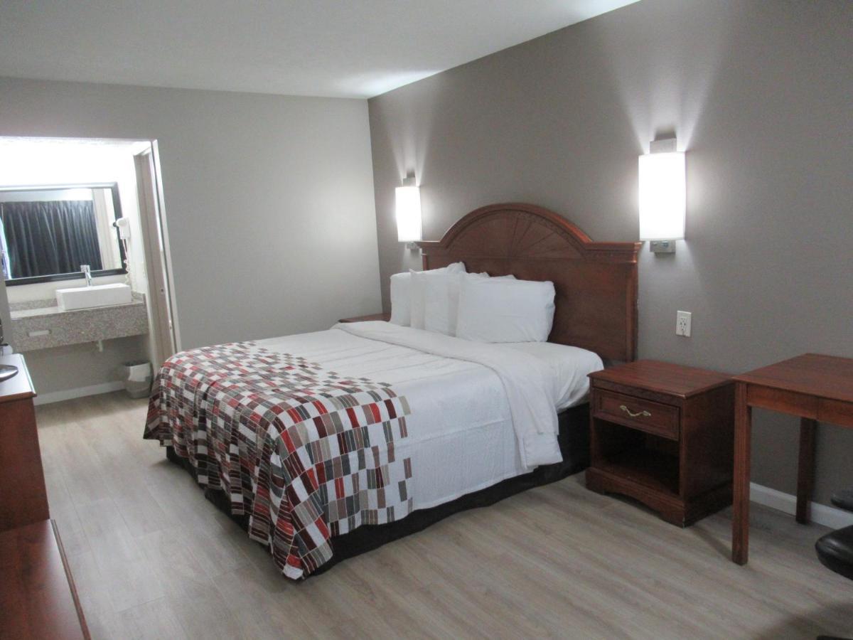 Red Roof Inn Walton - Richwood Εξωτερικό φωτογραφία