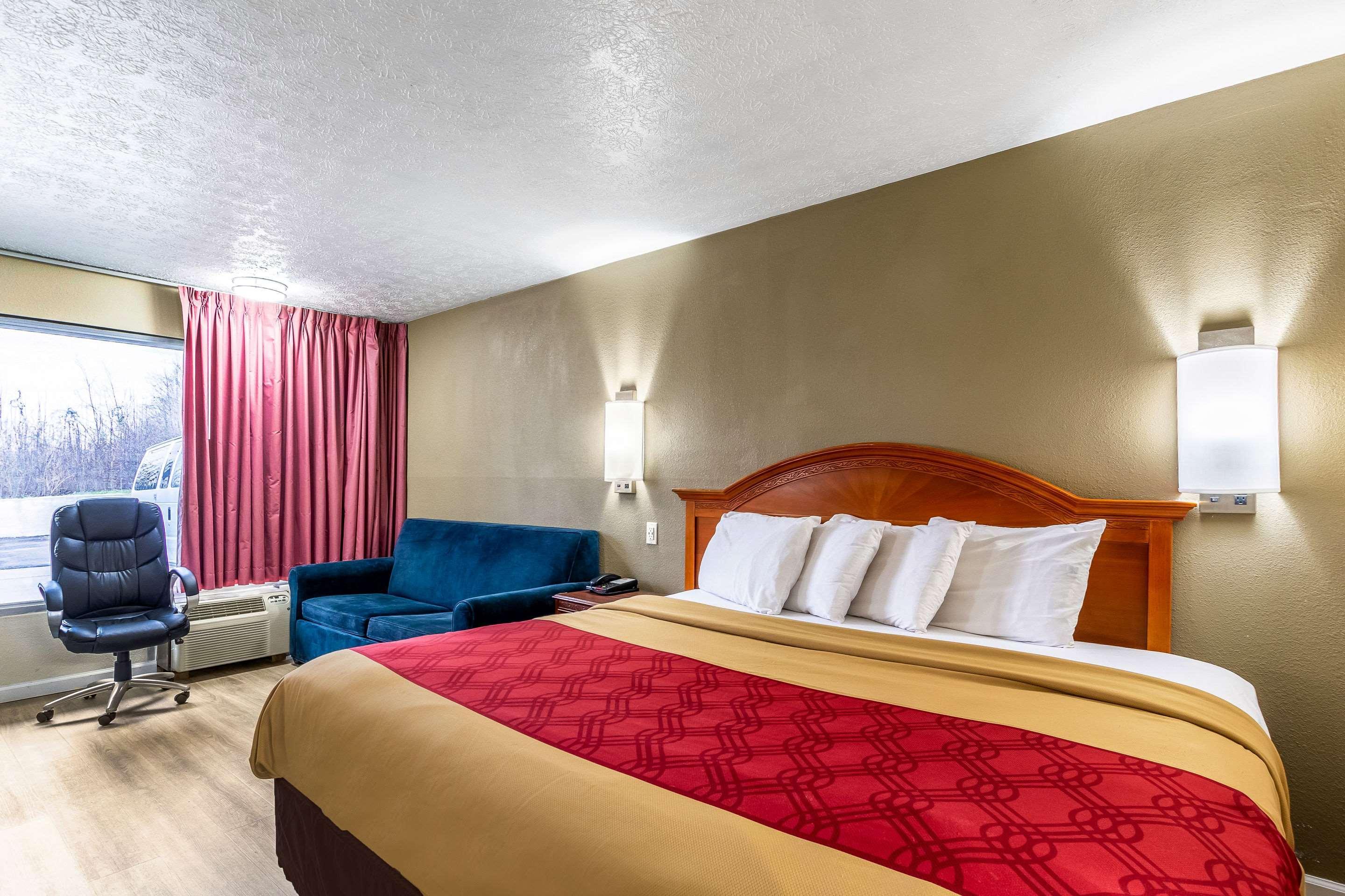 Red Roof Inn Walton - Richwood Εξωτερικό φωτογραφία