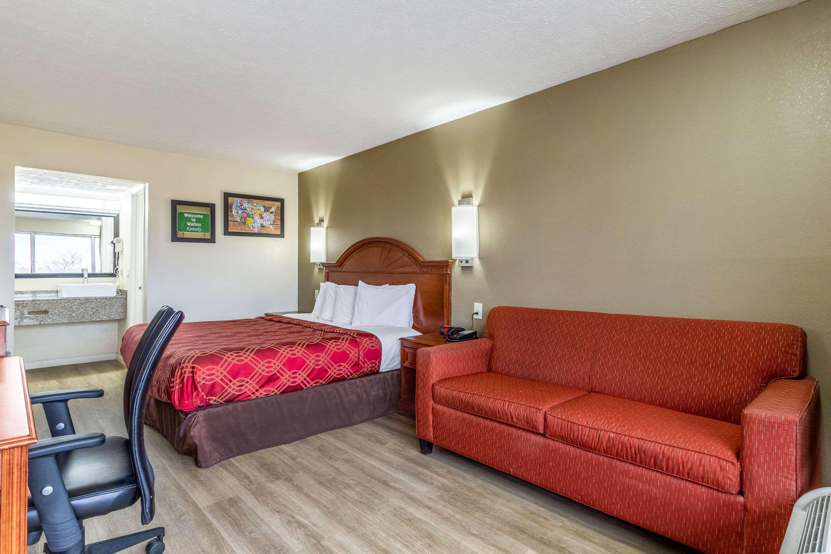 Red Roof Inn Walton - Richwood Εξωτερικό φωτογραφία