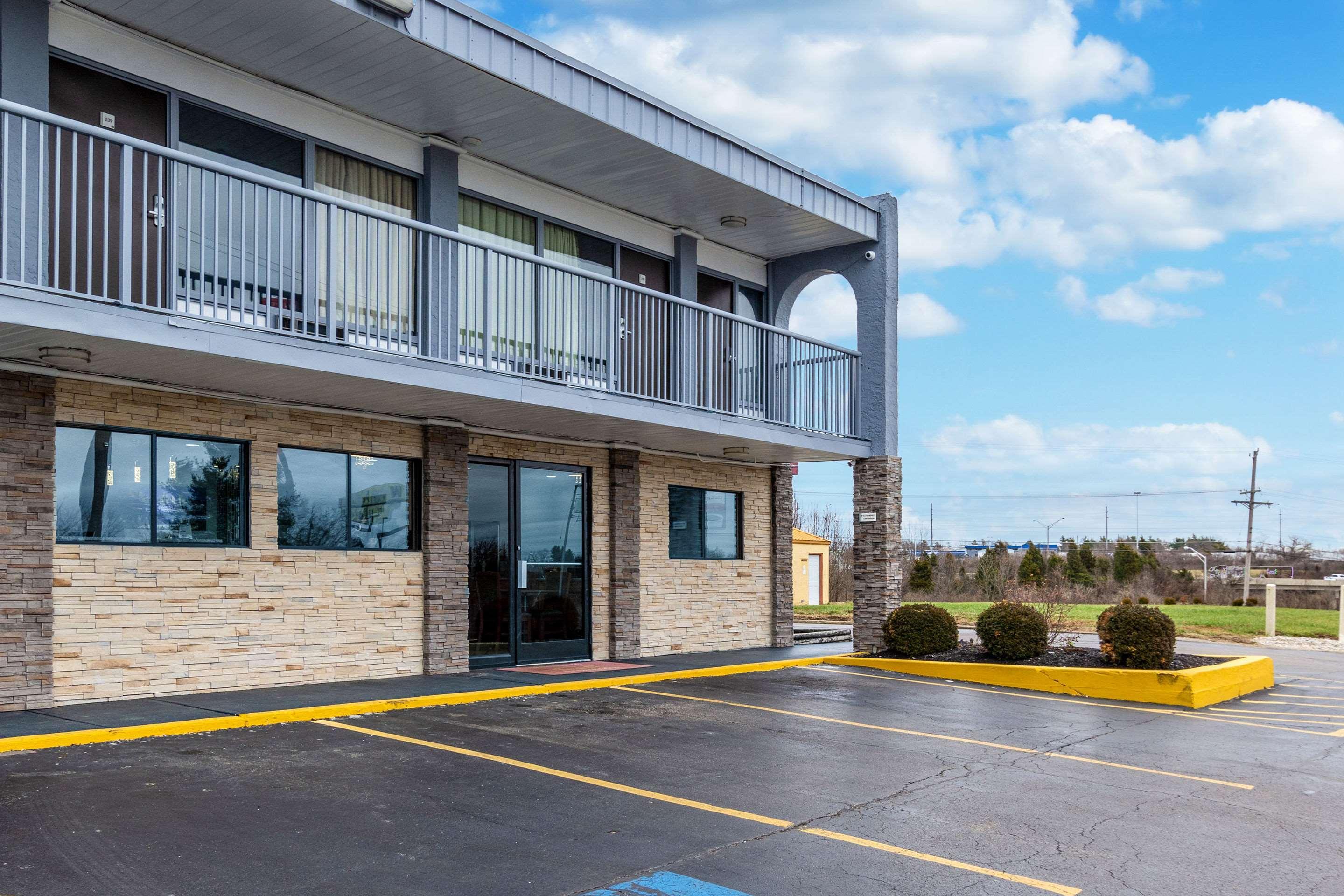 Red Roof Inn Walton - Richwood Εξωτερικό φωτογραφία