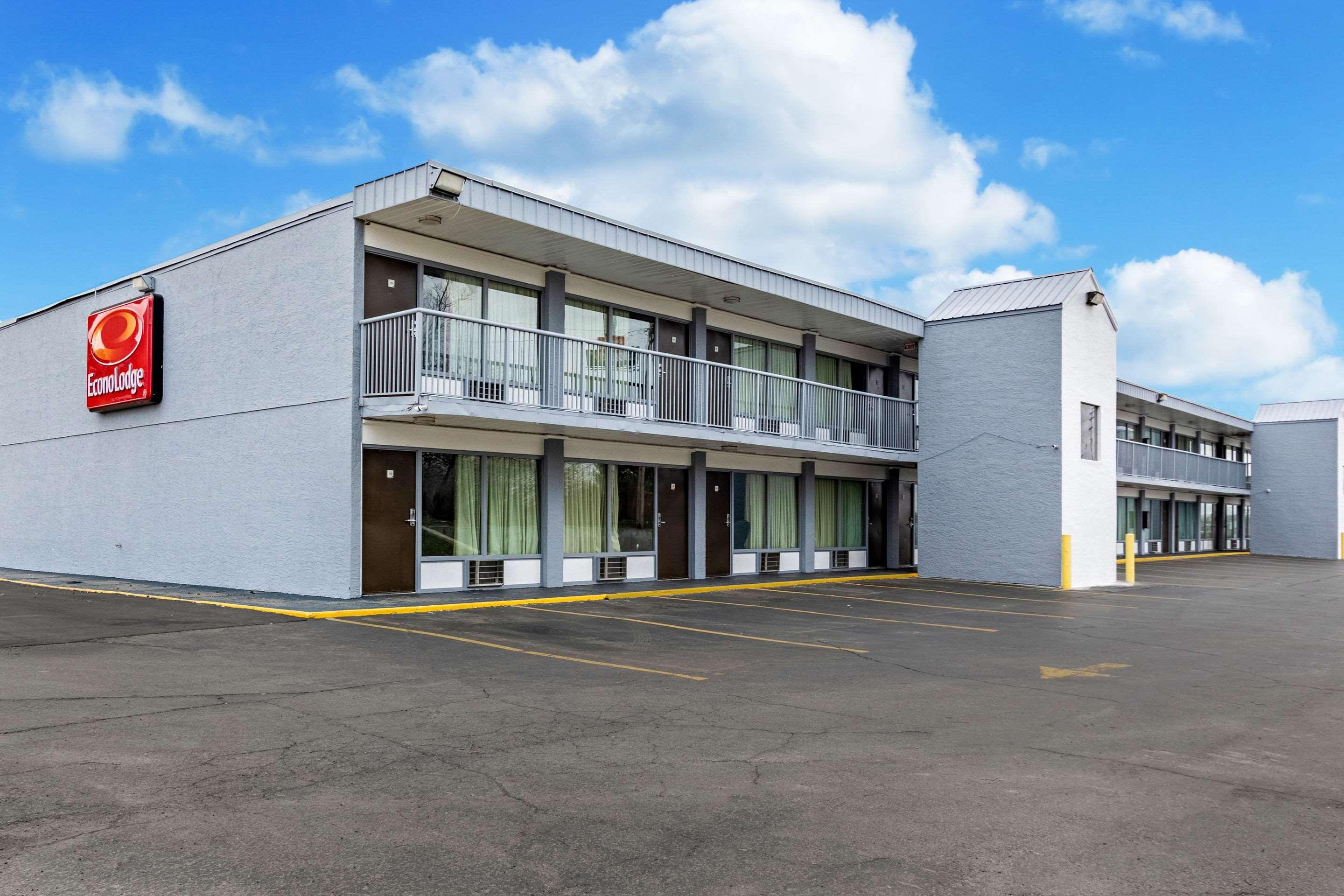 Red Roof Inn Walton - Richwood Εξωτερικό φωτογραφία